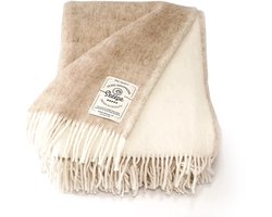 Beige wollen plaid 140x180 met franjes – Texelse wol deken voor bank en bed – Skéépe