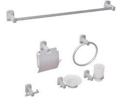 BELIANI POCONE - 6-delige badkamer hardware set - Zilver - Aluminium