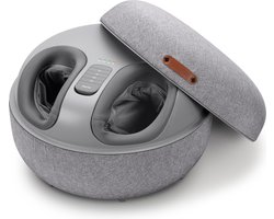 Beurer FM 120 2-in-1 Shiatsu Voetmassageapparaat en hocker/poef - Prijswinnend design - Incl. afstandsbediening - Tot maat 46 - Draadloze schakelaar - 3 Programma's - Verwarming - Wasbare hoes - Incl. netadapter en batterij - 3 Jaar garantie