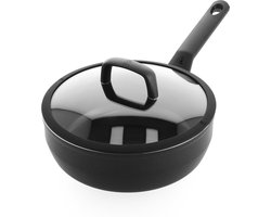BK Easy Induction Hapjespan 24cm - 3.4L - PFAS-vrije antikleeflaag - Hapjespan inductie - Keramische hapjespan - Ovenbestendig tot 160°C - Koudgrepen - Met glazen deksel - Zwart