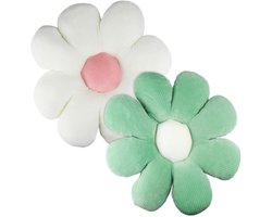 Bloemvormige Kussen Set van Twee in Witte en Roze Kleuren voor Meubel Decoratie