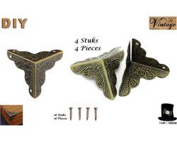 Bob Online ™ - 4 Stuks – Bronzen – Meubel Hoekbeschermers + 16 Spijkers – Kisthoek Messing Antiek – Kisthoek Beschermers – Kisthoeken – Meubelbeslag – 4 Pcs – Bronze – Furniture Corner Protectors – Decoratieve Hoeken