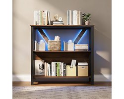 Boekenkast in industriële stijl met verstelbare led verlichting- laag metalen frame- open planken en een modern- compact ontwerp voor thuis-op kantoor-in de woonkamer of slaapkamer