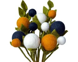 Boeket van 12 vilten bloemen en 2 takken, fairtrade, duurzame vilten decoratie, realistische kunstbloemen, vilten bloemen, stoffen bloemen, vilten bloemenset, Leonie