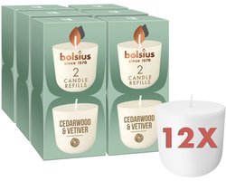 Bolsius - CleanLight - 12 Gegeurde Navullingen - Cedarwood & Vetiver - Navulbare Geurkaarsen