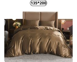Bovista Satijnen Dekbedovertrek - Fleece Dekbedovertrek - Pluche - Dekbed - Deken - Inclusief Kussenslopen - Koffie 135x200cm