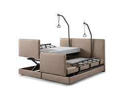 Boxspring CareLift – Hoog-Laag Bed 2-persoons Elektrisch Verstelbaar 140x200 cm – Verzorgingsbed / Seniorenbed – incl. voetbord, zijpanelen & papegaai – Taupe lederlook