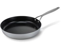 Brabantia Dusk Koekenpan Ø 28cm – 100% PFAS vrij – 100% Gerecycleerd - Inductie geschikt- Hoogwaardig lichtgewicht Aluminium- Keramische Coating – Dubbele Anti Aanbaklaag – Transparant Grijs