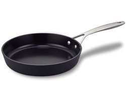 Brabantia Zenn Koekenpan- Ø 24 cm –100% gerecycled hoogwaardig -aluminium - keramische dubbele antiaanbaklaag -duurzaam– rvs steel - geschikt voor Inductie - 100% PFAS Vrij – Donker blauw