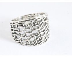 Brede opengewerkte zilveren ring - maat 20