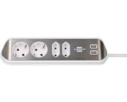 brennenstuhl®estilo hoekaansluitdoosstrook met USB laadfunctie 4-weg 2x beschermende contactdozen & 2x Euro zilver/wit