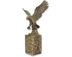 Bronzen arend beeld op marmeren sokkel – indrukwekkend bronzen adelaar beeld op jacht – luxe decoratief beeld van roofvogel voor interieur of kantoor