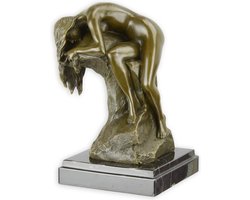 Bronzen sculptuur beeldje ‘Slapende Naakt’ – Beelden & Woondecoratie – bronzen beeld vrouw, kunstbeeld – tijdloos klassiek – luxe cadeau – op voet – 17 cm – bronskleur