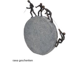 Bronzen sculptuur lifting samenwerken