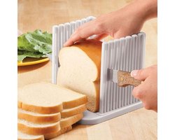 Broodsnijder - Broodsnijder Hulpmiddel - Broodsnijmachine handmatig - Snijhulpmiddel - Bakbenodigdheden voor de keuken - Geschikt voor brood, cake en toast - Wit