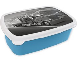 Broodtrommel Blauw - Lunchbox - Brooddoos - Vrachtwagen - zwart wit - 18x12x6 cm - Kinderen - Jongen