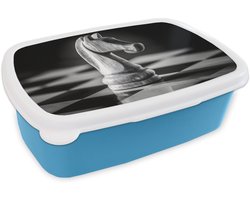 Broodtrommel Blauw - Lunchbox Paard - Hout - Schaalbord - Zwart - Brooddoos 18x12x6 cm - Brood lunch box - Broodtrommels voor kinderen en volwassenen