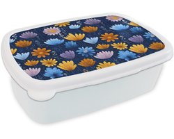 Broodtrommel Wit - Lunchbox Bloemen - Patroon - Blauw - Contrast - Brooddoos 18x12x6 cm - Brood lunch box - Broodtrommels voor kinderen en volwassenen