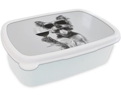 Broodtrommel Wit - Lunchbox Hondje - Wijnglas - Zonnebril - Enthousiast - Brooddoos 18x12x6 cm - Brood lunch box - Broodtrommels voor kinderen en volwassenen