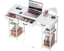 Bureau – Werktafel – Computertafel – Laptopmeubel – Schrijfmeubel – Met Ingebouwd Oplaadstation Met 2 Stopcontacten En 2 USB-Poorten – Verstelbare Planken En 3 Stoffen Lades – Wit 120x40x76 cm