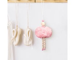 Byshayne- Kamerdecoratie schattige pomponhanger - Wanddecoratie slaapkamer - Huisdecoratie met touw - Roze/wit - Materiaal: stof/houten kraal - Lichtgewicht 29 g