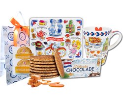Cadeaupakket vrouw - Blond Amsterdam - mok xl - theeblik - stroopwafels - Holland souvenir - Hollandse cadeautjes - bedankt juf
