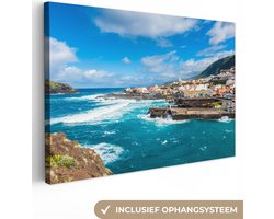 Canvas schilderij 140x90 cm - Wanddecoratie Een uitzicht op het kustdorp Garachico Tenerife Spanje - Muurdecoratie woonkamer - Slaapkamer decoratie - Kamer accessoires - Schilderijen