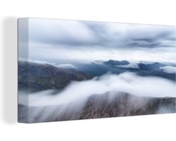 Canvas schilderij 160x80 cm - Wanddecoratie Uitzicht vanaf de Ben Nevis mooie wolken in Schotland - Muurdecoratie woonkamer - Slaapkamer decoratie - Kamer accessoires - Schilderijen
