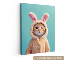 Canvas schilderij 60x80 cm - Exclusieve wanddecoratie Paashaas - Kat - Kostuum - Muurdecoratie woonkamer - Slaapkamer decoratie - Kamer accessoires - Schilderijen op canvas - Pasen - Paasdecoratie - Paas versiering