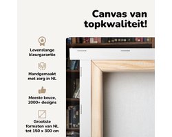 Canvas schilderij 90x60 cm - Wanddecoratie Ladder tegen een boekenkast in de bibliotheek - Muurdecoratie woonkamer - Slaapkamer decoratie - Kamer accessoires - Schilderijen op canvas