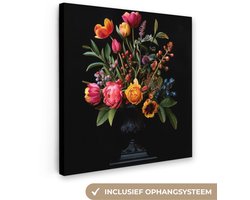 Canvas schilderij 90x90 cm - Exclusieve wanddecoratie Tulpen - Bessen - Boeket - Vaas - Muurdecoratie woonkamer - Slaapkamer decoratie - Kamer accessoires - Schilderijen op canvas