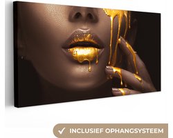 Canvas schilderij lippen goud 80x40 - Kamer decoratie accessoires - Gouden schilderijen vrouw woonkamer - Wanddecoratie slaapkamer - Muurdecoratie keuken - Wall decoration - Wanddoek interieur binnen - Woondecoratie huis - Woonaccessoires