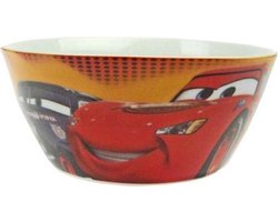 Cars mueslikom Doc vs McQueen