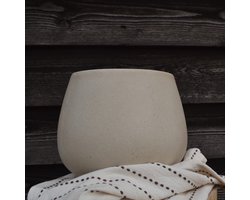 Causeway Bay Clayton Bloempot Sandy Beige 21x17cm
