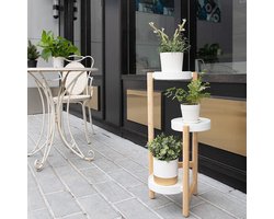 CHIWIN Plantenstandaard Houten 3-Laags - Plantenrek - Plantenplank Hoek - Rond Bloemenrek voor Binnen en Buiten - Driehoekige Stabiliteit - 71cm Hoogte - 18cm - PP Bakken