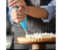 CHPN - Spuitzak - Spuitmondjes -14-delig - RVS Slagroomspuit - Bakbenodigdheden - Bakker - Baktools - Decoreer - Slagroomspuit - Blauw - Universeel