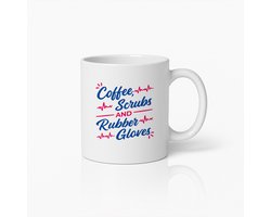 Coffee Scrubs and Rubber Gloves Mok 330ml – Grappige Verpleegkundige Beker – Perfect Cadeau voor Zorgpersoneel & Medisch Personeel