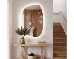 Coloray Spiegel LED - Organische Spiegel Met Verlichting - 55,1 cm x 38,2 cm - Decoratieve Organische Spiegel Gang - Organische Spiegel Met LED Verlichting - Neutraal Licht - Decoratieve LED Spiegel - Grote Organische Badkamerspiegel LED