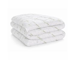 Comfeur Bamboe Dekbed - Bamboe Tijk en PoliPercal - Eenpersoons - All Year Dekbed - Hyperallergeen & Anti-allergisch - Geschikt voor alle Seizoenen - 140x200 cm