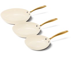 Cook & Pan 3-Delige Koekenpan Pannenset Vanilla Ø 20, 24 & 28 cm Beige met Gouden Handgrepen - PFAS vrij - Alle Warmtebronnen - Koekenpannenset - Krasbestendige Anti Aanbaklaag - Vaatwasserbestendig - Gas, Inductie, Elektrisch, Oven - Koekenpan Set