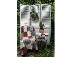 Corneeltje Wol Haakpakket Plaid - Nostalgische lappendeken haken met patroon