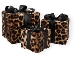 Daan Kromhout – Pluche Cadeautjes – Panterprint - Cadeautjes – Set/3 – Met ledverlichting – Kerst – Kerstdecoratie