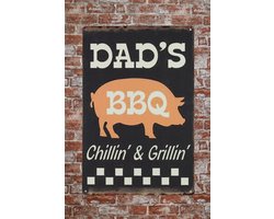 Dad's BBQ Chillin & Grillin - Metalen wandbord - Barbeceu - BBQ decoratie - BBQ - Metal sign - Tekstbord - Wandbord metaal - 20 x 30 cm - Cave & Garden