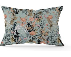 De Groen Home FLORA - Velvet Kussenhoes 30x50 cm - Bloemen op lichtblauw - Fluweel Sierkussen hoes - Kussensloop
