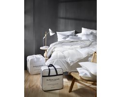 De Witte Lietaer Dekbed Dream 4 Seasons - Eenpersoons - 140 x 220 cm - Polyestervulling