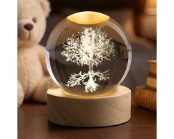 Decoratieve 3D Kristallen Bol met Houten Voet en Verlichting, USB Aansluiting met Schakelaar - Sfeervolle Ornamenten voor Thuis en Tafelversiering, Levensboom Design