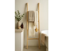 Decoratieve Handdoekenladder van Hout voor Badkamer en Woonruimte - Wandmontage, 128 x 32 x 3 cm