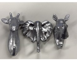 Decoratieve wandhaken "giraffe/olifant/nijlpaard" - Set van 3 stuks - zilver - polyresin - hoogte 11.5x9.5x5.5 cm - Woonaccessoires - Wanddecoratie