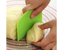 Deegschraper - Schraper - Keukentool - Groen - Wit - Flexibel - Deegsnijder