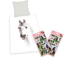 Dekbedovertrek getekend Paard- 1 persoons, katoen- 140x200- incl. Paardenstickers set.